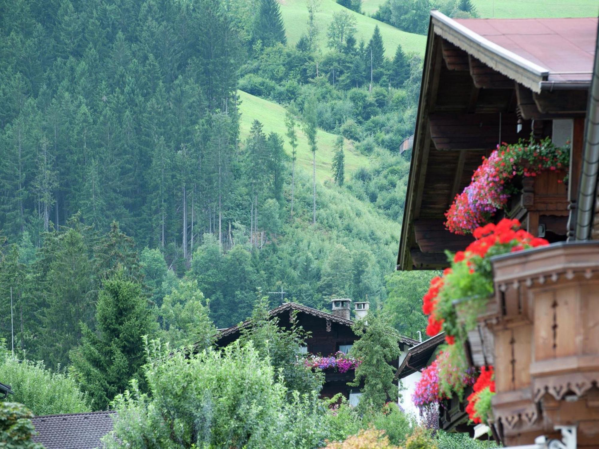 Apartment With Terrace In Aschau Im Zillertal Exterior foto